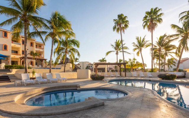 Park Royal Homestay Los Cabos