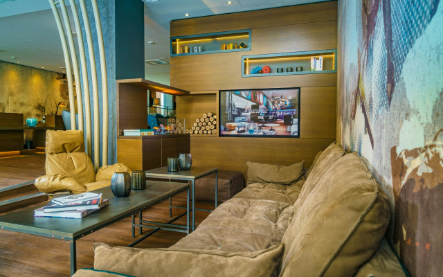 Motel One Manchester-Royal Exchange
