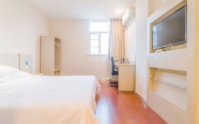 怡莱酒店(赣州火车站店)