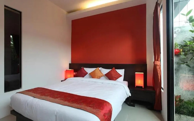 Karon Sino House