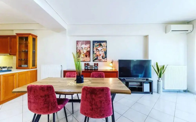 Petralona Amazing 2 bd Flat