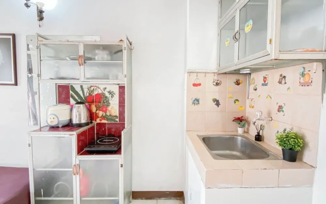 Homey 1Br At Taman Semanan Indah Cengkareng Apartment