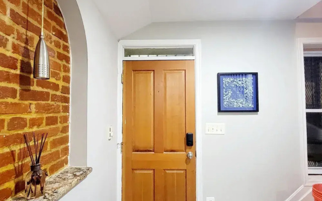 1-BD Home near Stadiums Free Parking
