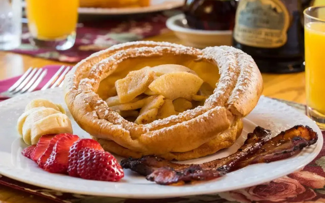 Habberstad House Bed and Breakfast