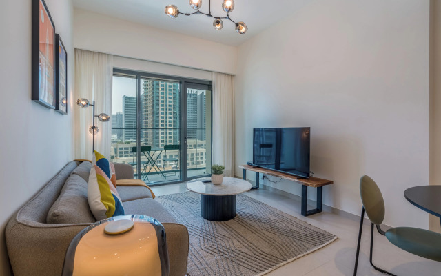 Burj Royale Downtown