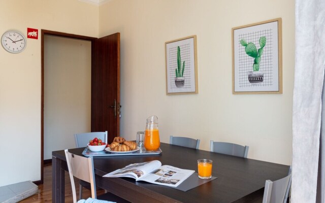 ALTIDO Classic 2BR Apt in Baixa w/balcony in Baixa, close by Rossio subway