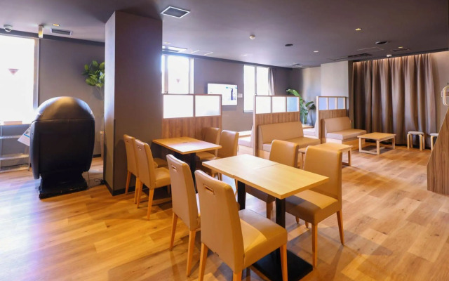 Global Cabin Yokohama Chukagai
