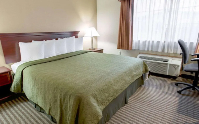 Holiday Inn Express & Suites Mountain View Silicon Valley by IHG