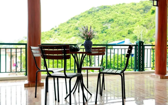 Windy Hill Catba Homestay