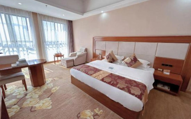 Golden Begonia Donggang Hotel Lincang