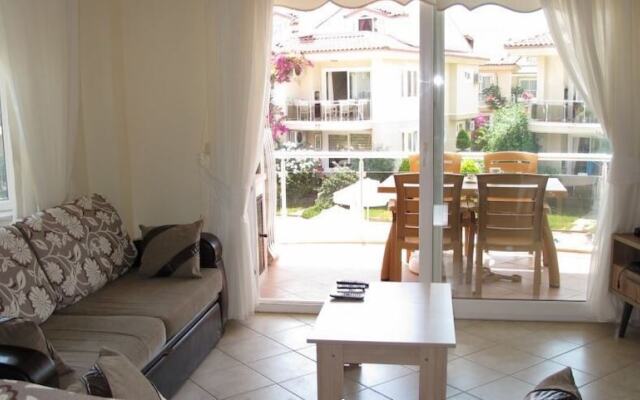 Villa AQ28 by JoyLettings