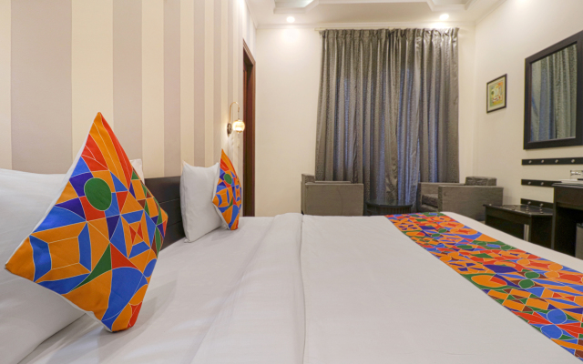 Fabhotel Rr Residency