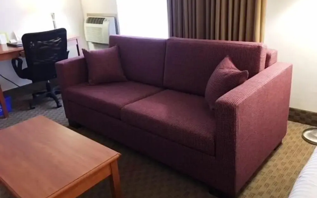 Ramada Edmonton South