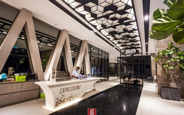 Expressionz Suites KLCC by Like Home