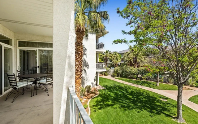 Sunny Palms #1908 by RedAwning