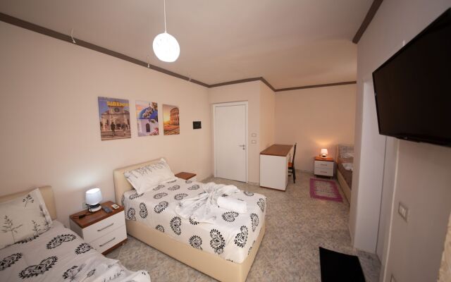 Fiore Hotel