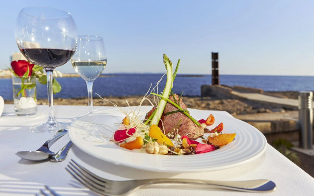 Universal Hotel Cabo Blanco - Adults Only