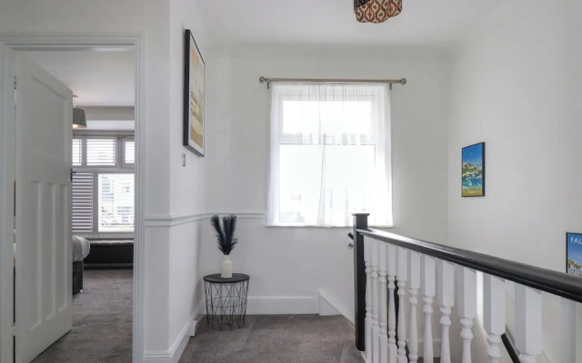 119 Henver Road