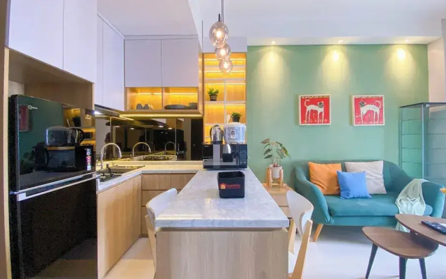 Homey And Good Place 2Br Transpark Bintaro Apartment