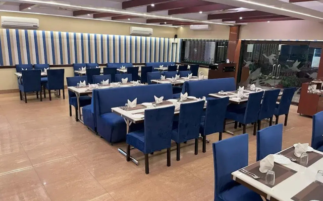 Blue Diamond The Hotel