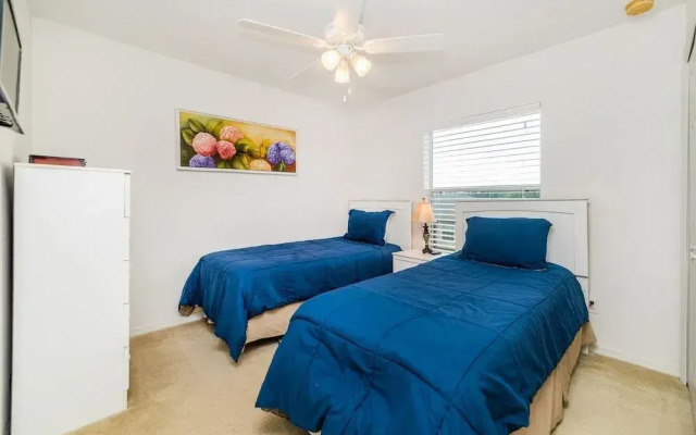 Crystal Cove Resort 1050