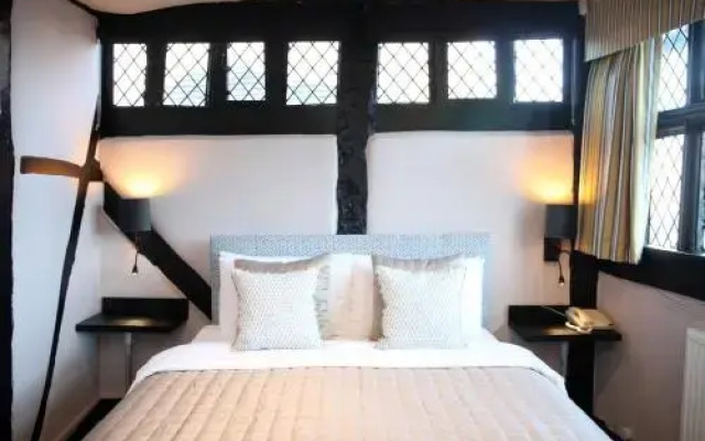Crown Hotel