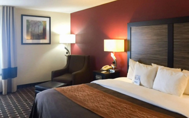 Quality Inn Edmund Pettus Bridge Area