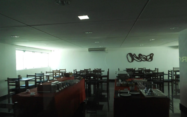 Flats com vista Mar em Ponta Negra - 300m da Praia