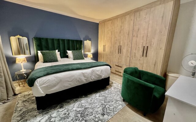 435 on vale boutique aparthotel