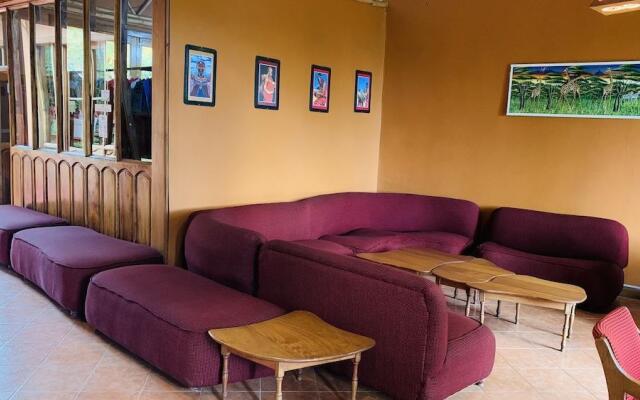 Babylon Lodge