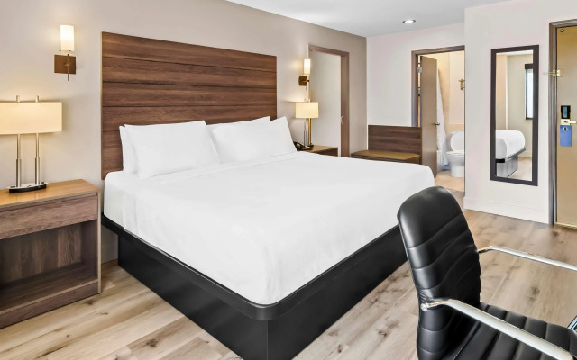 Best Western Maple Ridge Hotel