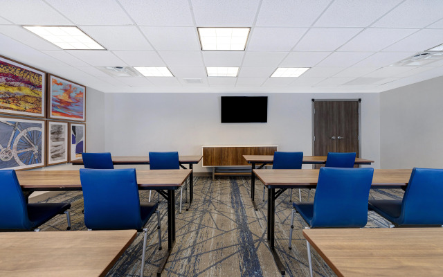 Holiday Inn Express & Suites Moab by IHG