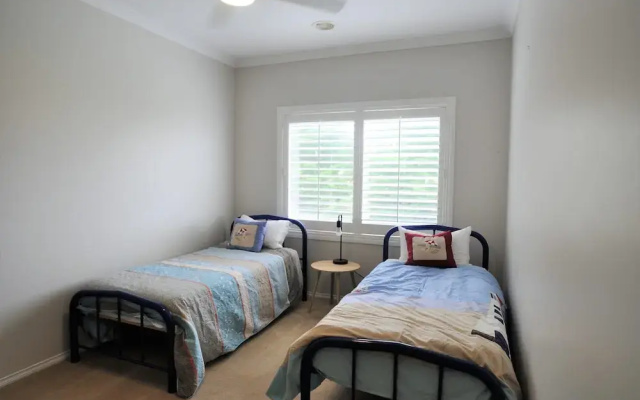 Waterview Estate - Free Wifi, Amazing Ocean Views