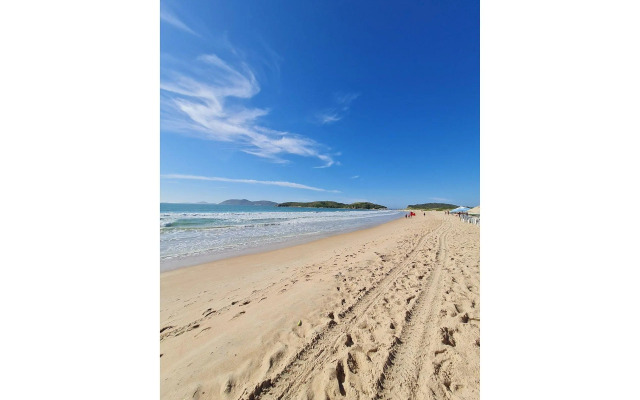 Apto Duplex, Peró - Cabo Frio. Conforto, Piscina, Beira Mar.