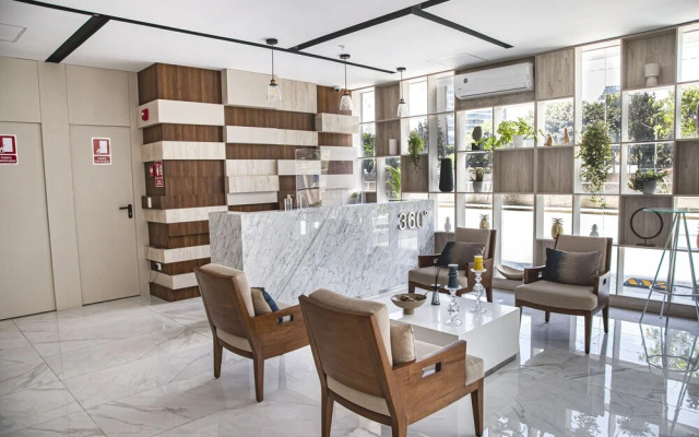 Trendy Host 360  Miraflores