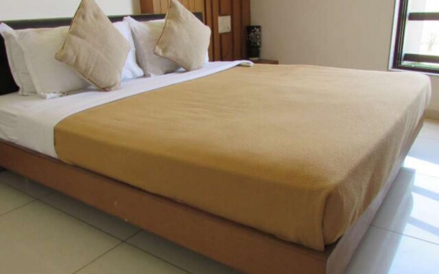 Hotel The Royal Plaza