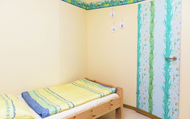 Beautiful property (65 m) with terrace and a small garden.