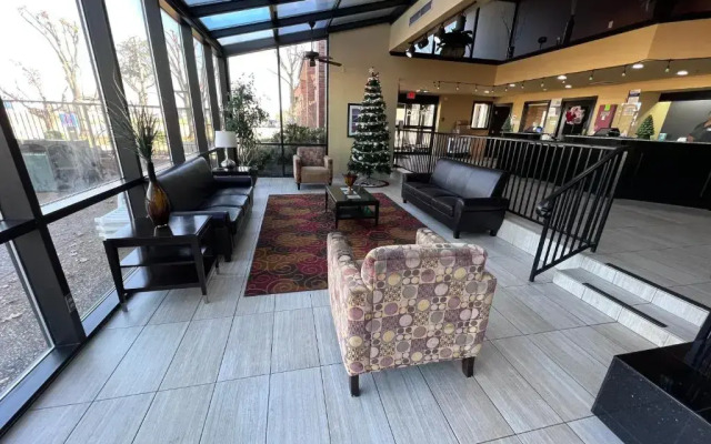 Quality Inn & Suites