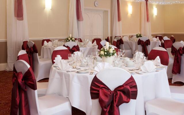 Courtyard By Marriott