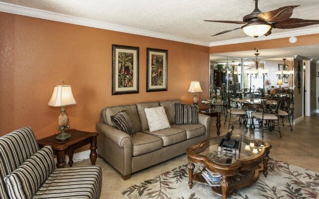 209 Mariner West