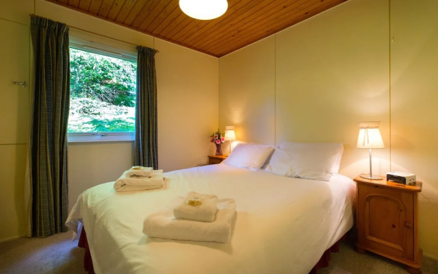 Kestrel Lodge With Mountain View Free Wifi
