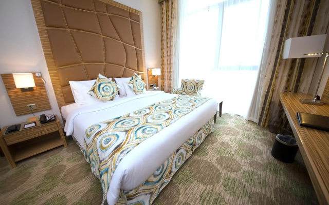 Hotel Livemax Osaka Kadoma