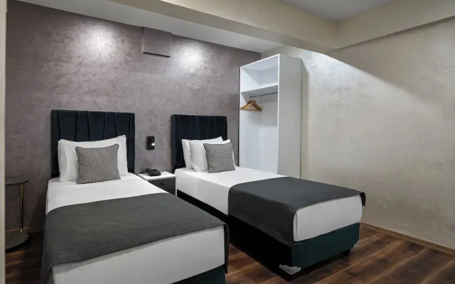 Istanbul Efes Hotel