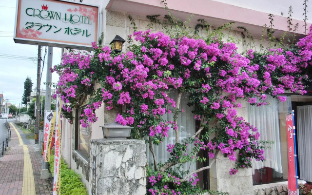 Crown Hotel Okinawa