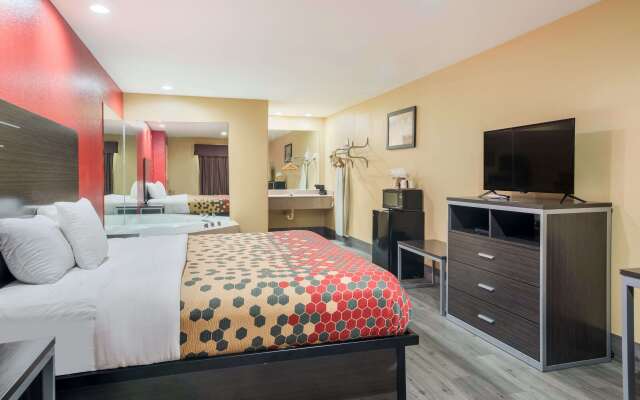 Econo Lodge Lake Charles University Area