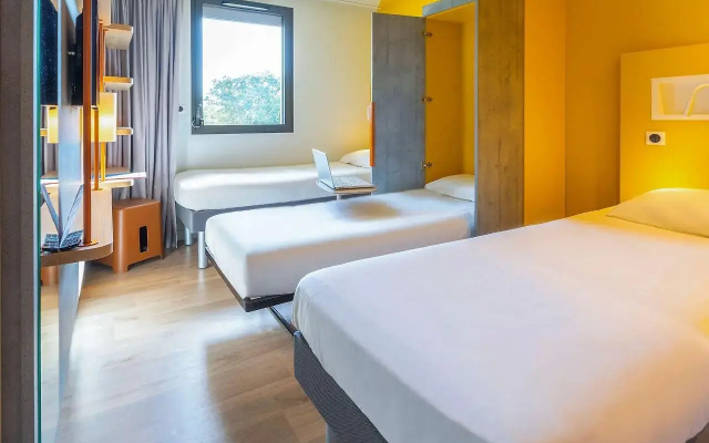 ibis budget Rennes Route de Lorient