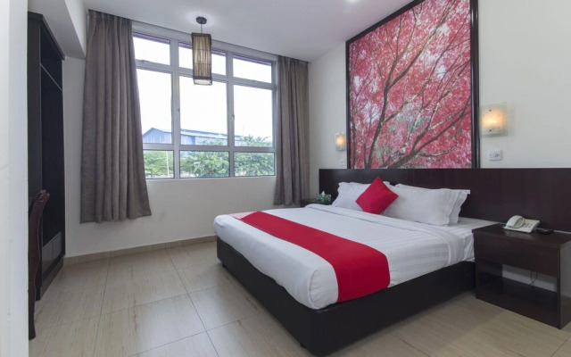 OYO 498 D&F Boutique Hotel Senawang