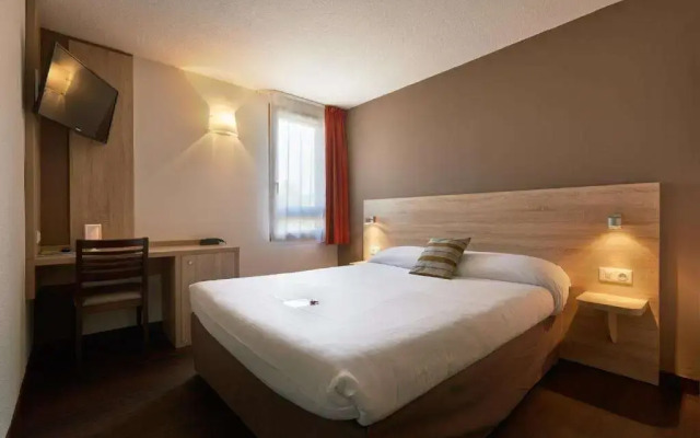 L'Hôtel des Trois Massifs