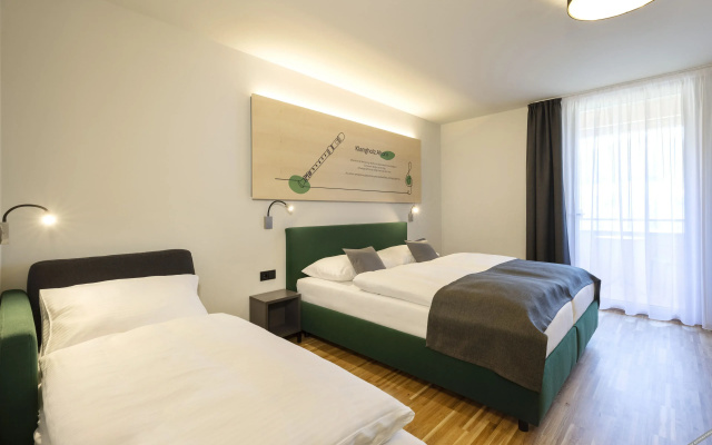 JUFA Hotel Laterns - Klangholzhus