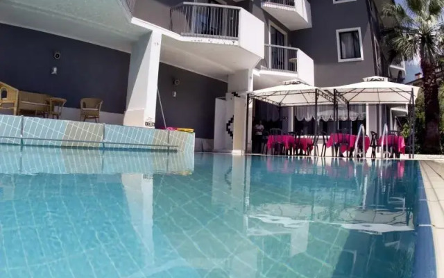 Arco Smart Hotel